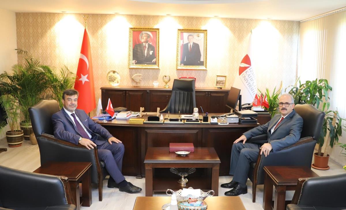 Rektörümüzden İzmir Kâtip Çelebi Üniversitesi Rektörüne Hayırlı Olsun Ziyareti