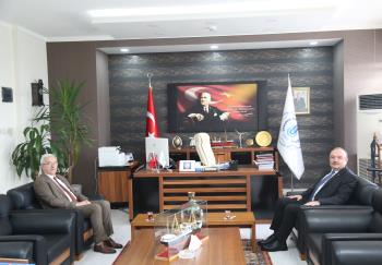 Erdek Belediye Başkanı Burhan Karışık’tan Rektörümüze Nezaket Ziyareti