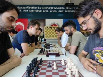 Öğrencilerimiz Trakya Üniversiteler Birliği Satranç Turnuvası’nda İkinci Oldu