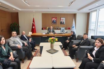 AK Parti Genel Merkez Kadın Kolları MKYK Üyesinden Rektörümüze Nezaket Ziyareti