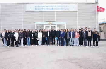 Bandırma Meslek Yüksekokulu Kariyer Günü Etkinlikleri Başladı