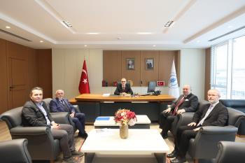 Gönen Belediye Başkanı ve Balıkesir Büyükşehir Belediyesi Protokolünden Rektörümüze Nezaket Ziyareti