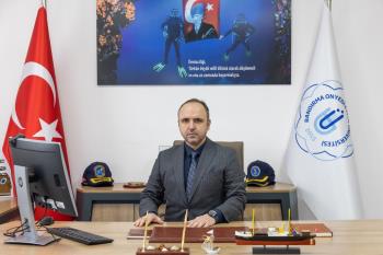 Dean Handover Ceremony Held at the Faculty of Maritime Studies