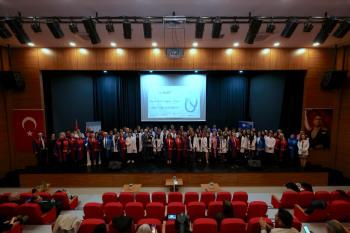 14 Mart Tıp Bayramı ve Beyaz Önlük Giyme Töreni Gerçekleştirildi